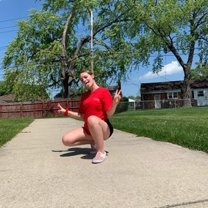 Meet your Posher, Halie